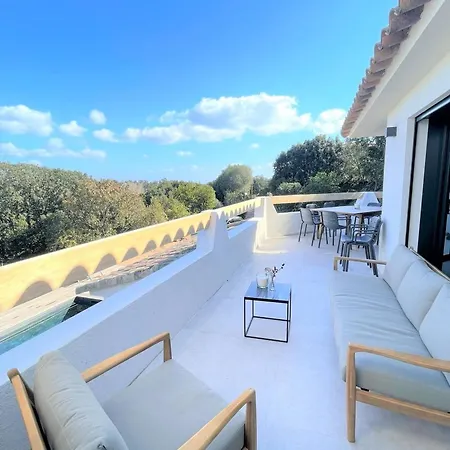 Pura Vida Di Olmuccio Villa