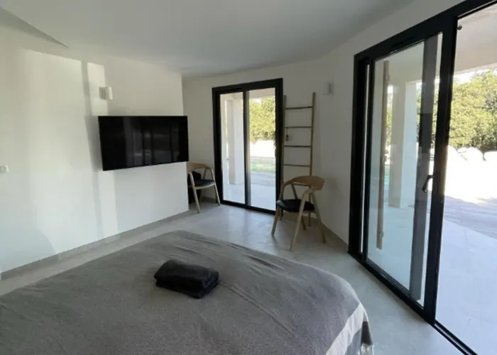 Pura Vida Di Olmuccio * Sainte-Lucie de Porto-Vecchio