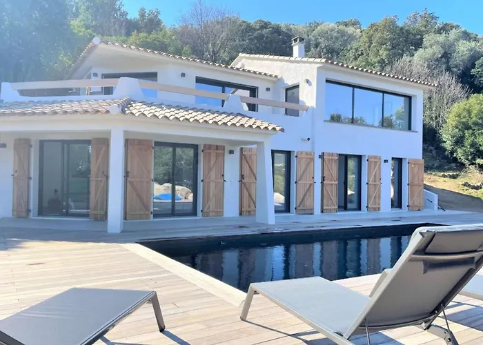 Willa Pura Vida Di Olmuccio *